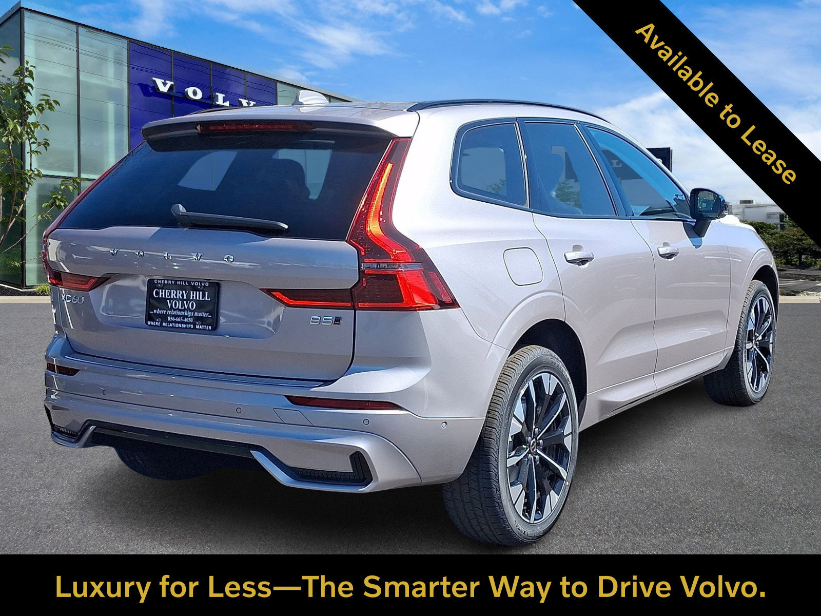 Certified 2026 Volvo XC60 B5 Plus w/ Protection Package Premier AWD/4WD image 4