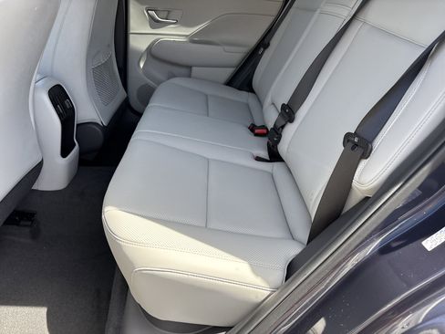 Used 2025 Hyundai Kona Limited FWD image 16