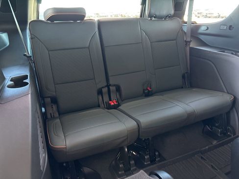 New 2026 GMC Yukon AT4 w/ AT4 Premium Plus Package image 18