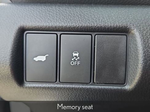 Certified 2025 Honda Pilot EX-L image 28