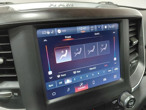 Used 2023 RAM 1500 Big Horn AWD/4WD image 39