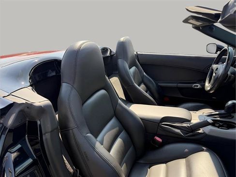 Used 2007 Chevrolet Corvette Convertible w/ Preferred Equipment Group RWD image 42