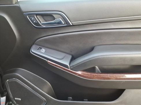 Used 2020 GMC Yukon SLT w/ Open Road Package image 23