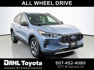 Used 2025 Ford Escape ST-Line video 1