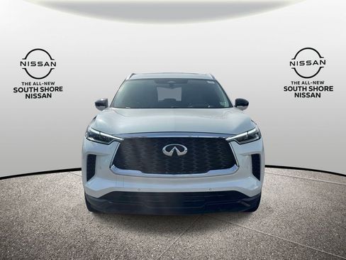 Used 2025 INFINITI QX60 Luxe w/ Vision Package AWD/4WD image 2