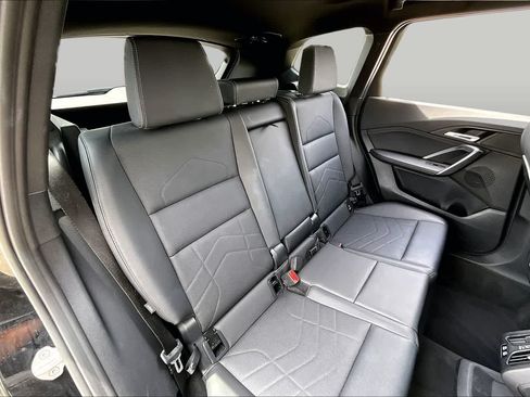 Used 2023 BMW X1 xDrive28i AWD/4WD image 18