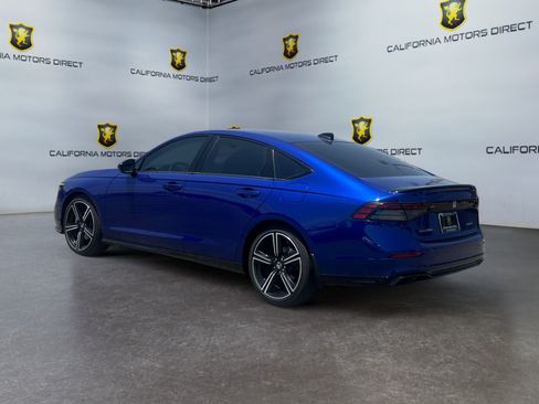 Used 2023 Honda Accord Sport image 3