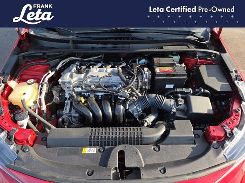 Used 2021 Toyota Corolla LE image 32