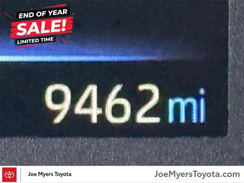 Used 2025 Toyota Corolla SE image 14