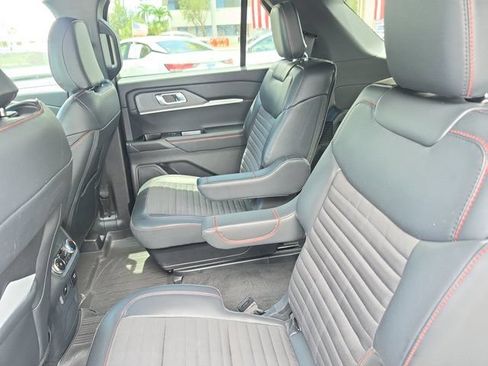 Certified 2025 Ford Explorer ST-Line w/ Premium Package RWD image 12