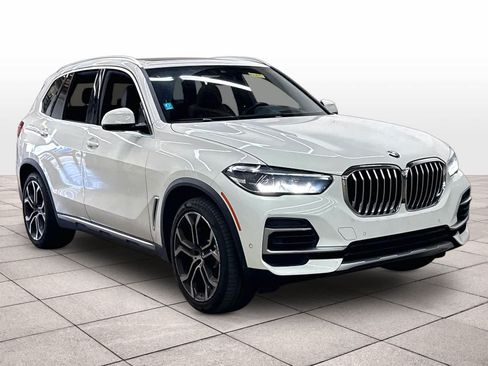 Used 2023 BMW X5 xDrive40i w/ Premium Package AWD/4WD image 2