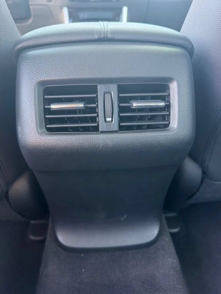 Used 2017 Honda Accord Touring image 22