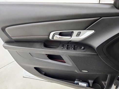 Used 2014 GMC Terrain SLT w/ Chrome Appearance Package image 6