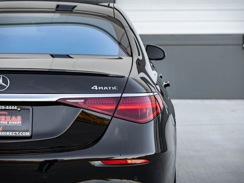 Used 2023 Mercedes-Benz S 500 4MATIC w/ AMG Line image 10