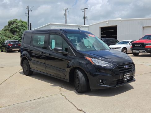Used 2022 Ford Transit Connect XLT FWD image 3