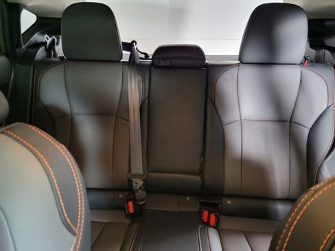 Certified 2025 Subaru Crosstrek 2.5i Limited w/ Popular Package #4A image 25