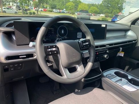 New 2026 Hyundai Ioniq 9 S image 11