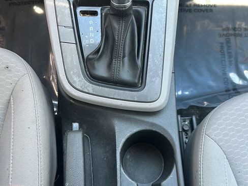 Used 2019 Hyundai Elantra SE FWD image 36