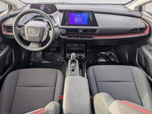 Used 2023 Toyota Prius Prime SE image 16