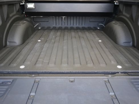 Used 2022 Ford F150 Platinum w/ Equipment Group 701A High AWD/4WD image 34