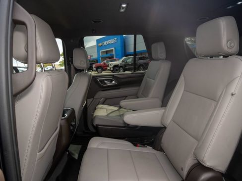 Used 2022 Chevrolet Tahoe LT AWD/4WD image 15