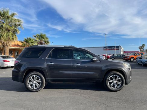 Used 2014 GMC Acadia SLT w/ Technology Package image 6