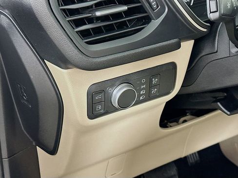 Used 2021 Ford Escape SE w/ Convenience Package image 15