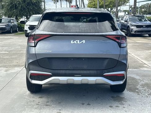 Certified 2024 Kia Sportage EX FWD image 7