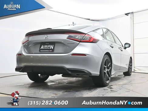 Used 2022 Honda Civic Sport image 21