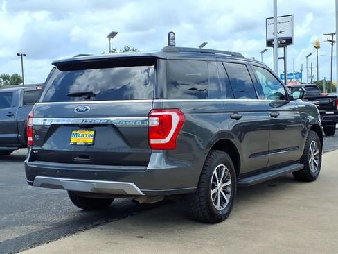 Used 2019 Ford Expedition XLT w/ Equipment Group 201A RWD image 5
