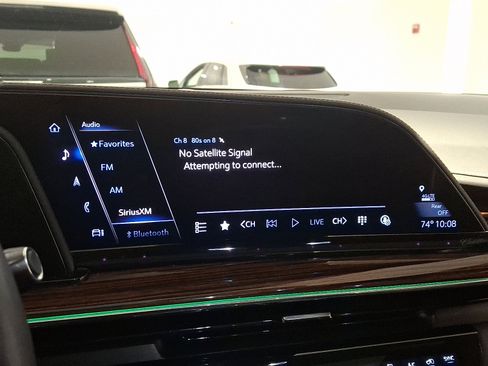 Certified 2023 Cadillac Escalade Premium Luxury image 25