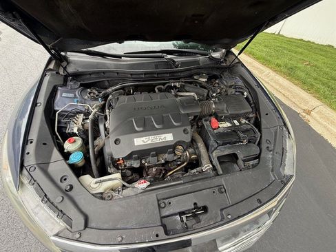 Used 2012 Honda Crosstour EX-L image 12