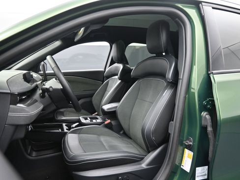 Used 2025 Ford Mustang Mach-E GT w/ Bronze Appearance Package image 18