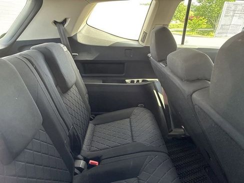 Used 2018 Volkswagen Atlas Launch Edition AWD/4WD image 17