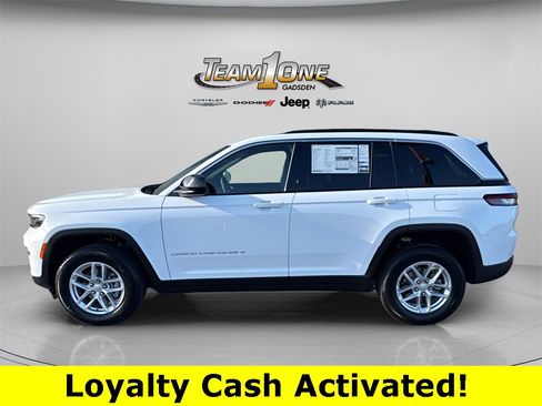 New 2025 Jeep Grand Cherokee Laredo w/ Luxury Tech Group I image 4