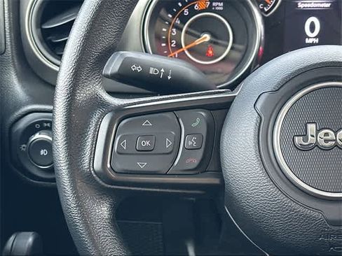 Used 2023 Jeep Wrangler Unlimited Sport image 8