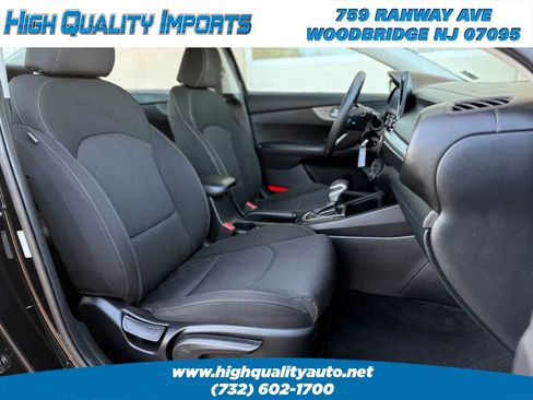 Used 2021 Kia Forte LXS image 22