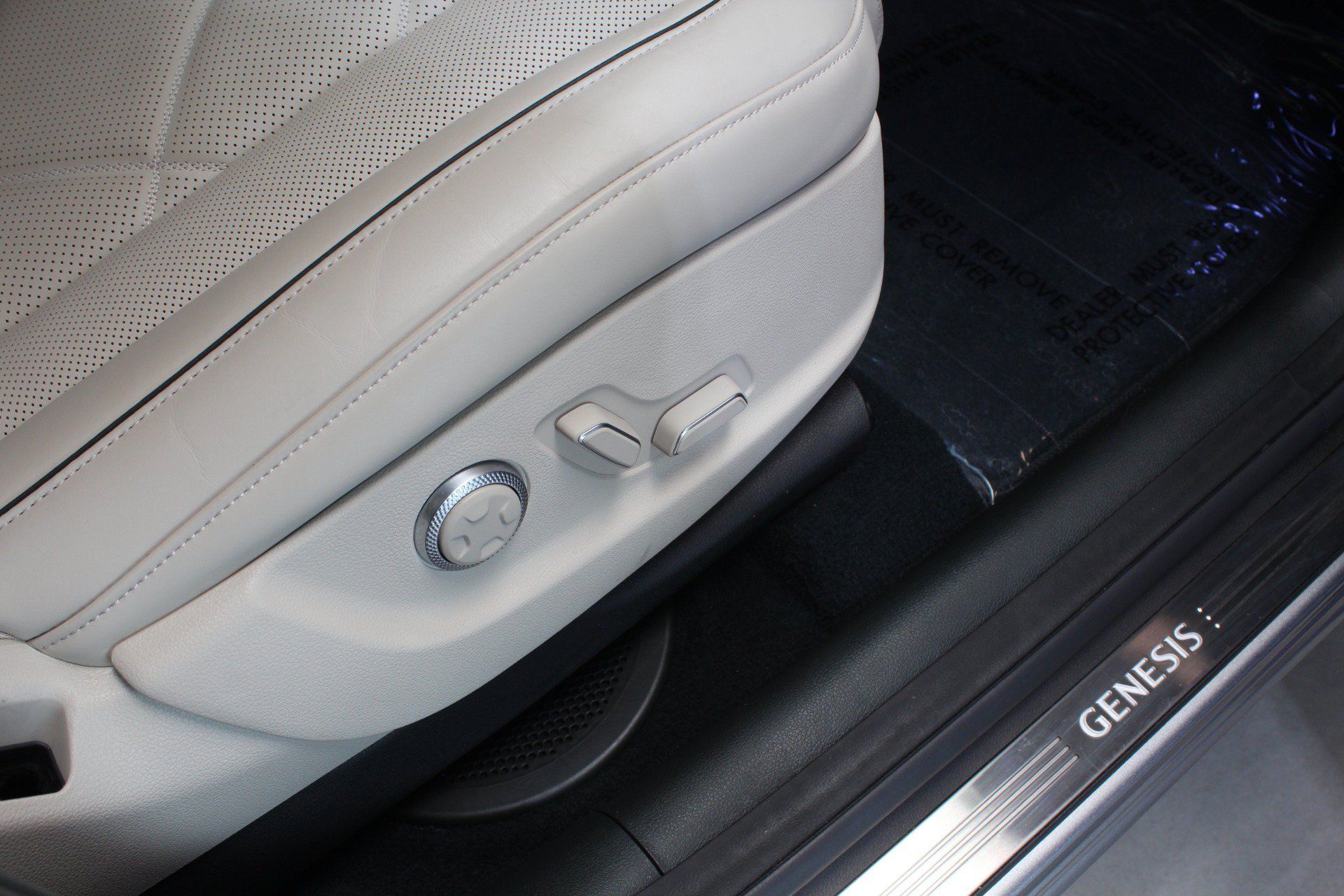 Used 2025 Genesis GV80 3.5T Prestige AWD/4WD image 56