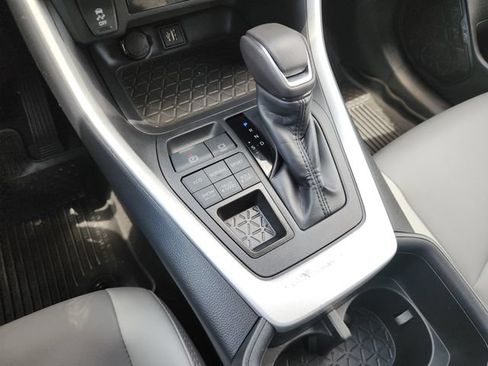Certified 2025 Toyota RAV4 XLE Premium AWD/4WD image 19