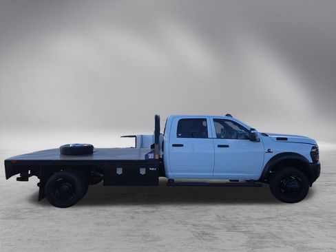 New 2026 RAM 5500 Tradesman image 8