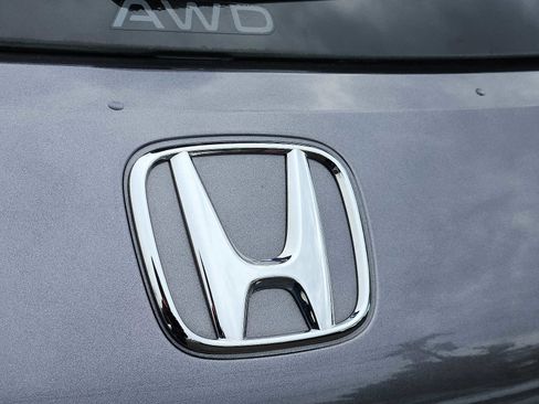 Certified 2023 Honda HR-V LX image 28
