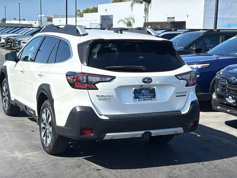 Used 2023 Subaru Outback Touring XT AWD/4WD image 4