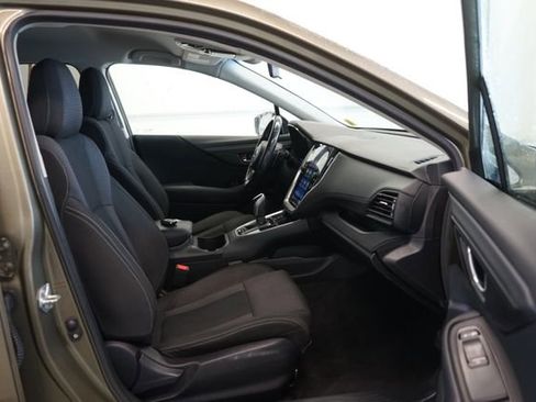 Used 2020 Subaru Outback Premium image 32