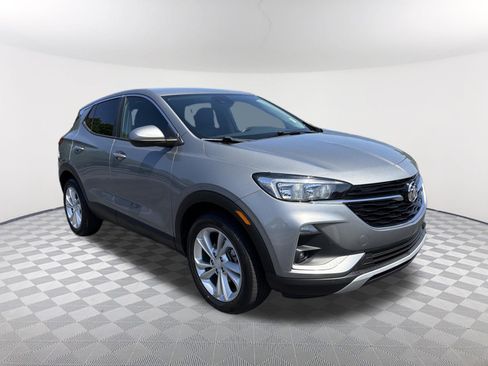 Used 2023 Buick Encore GX Preferred FWD image 3