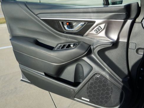 Used 2023 Subaru Outback Touring XT image 25