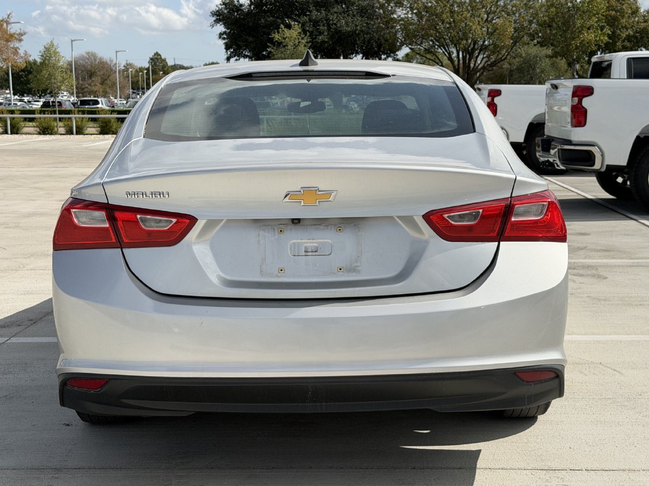 Used 2020 Chevrolet Malibu LS FWD image 5