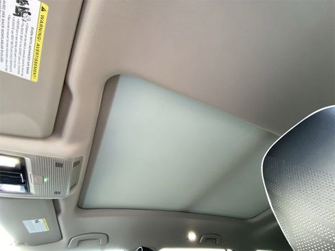 New 2026 Volkswagen Atlas SEL Premium R-Line image 18