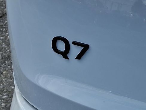 New 2025 Audi Q7 3.0T Premium Plus image 11
