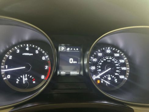 Used 2017 Hyundai Santa Fe Sport FWD image 17
