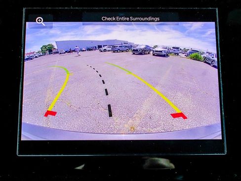 Used 2023 Jeep Grand Cherokee Altitude AWD/4WD image 19